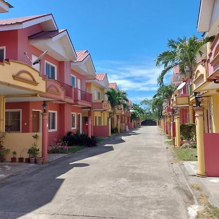 Vacation Town House Near Mactan Cebu Airport Villa Lapu-Lapu City Exteriör bild